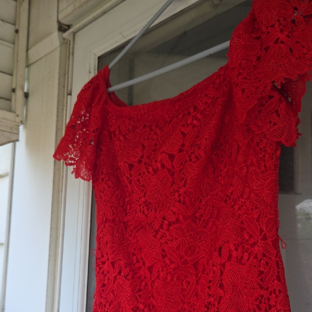 Polo by Ralph Lauren Red Lace Off-Shoulder Mini Dress Black Label - Picture 7 of 13